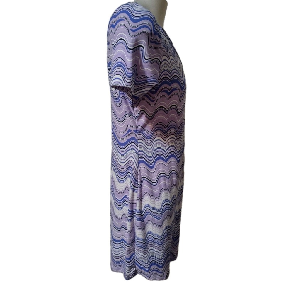 Just Be Dress Women's Size 1X Short Sleeve V-Neck Purple Striped Stretch Soft - Picture 2 of 10